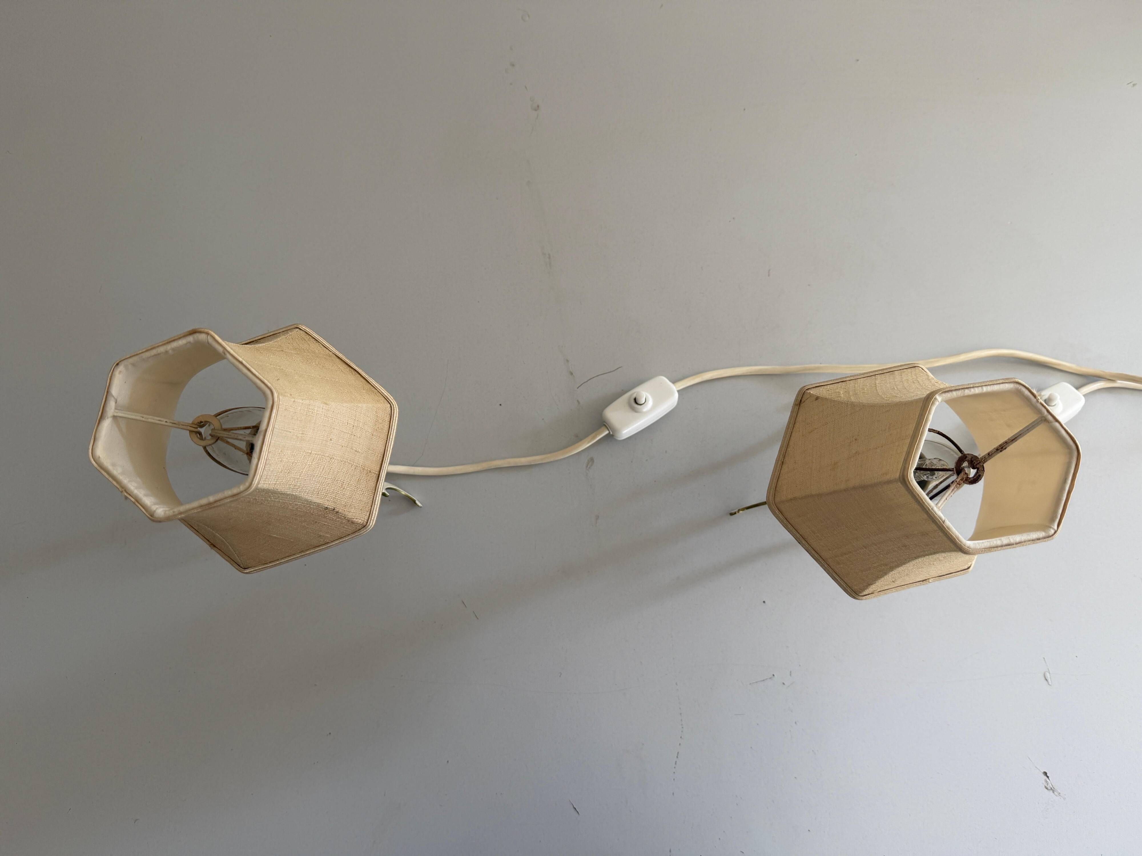 Paire de lampes de chevet du milieu du siècle en laiton et abat-jour en tissu, années 1960, Allemagne