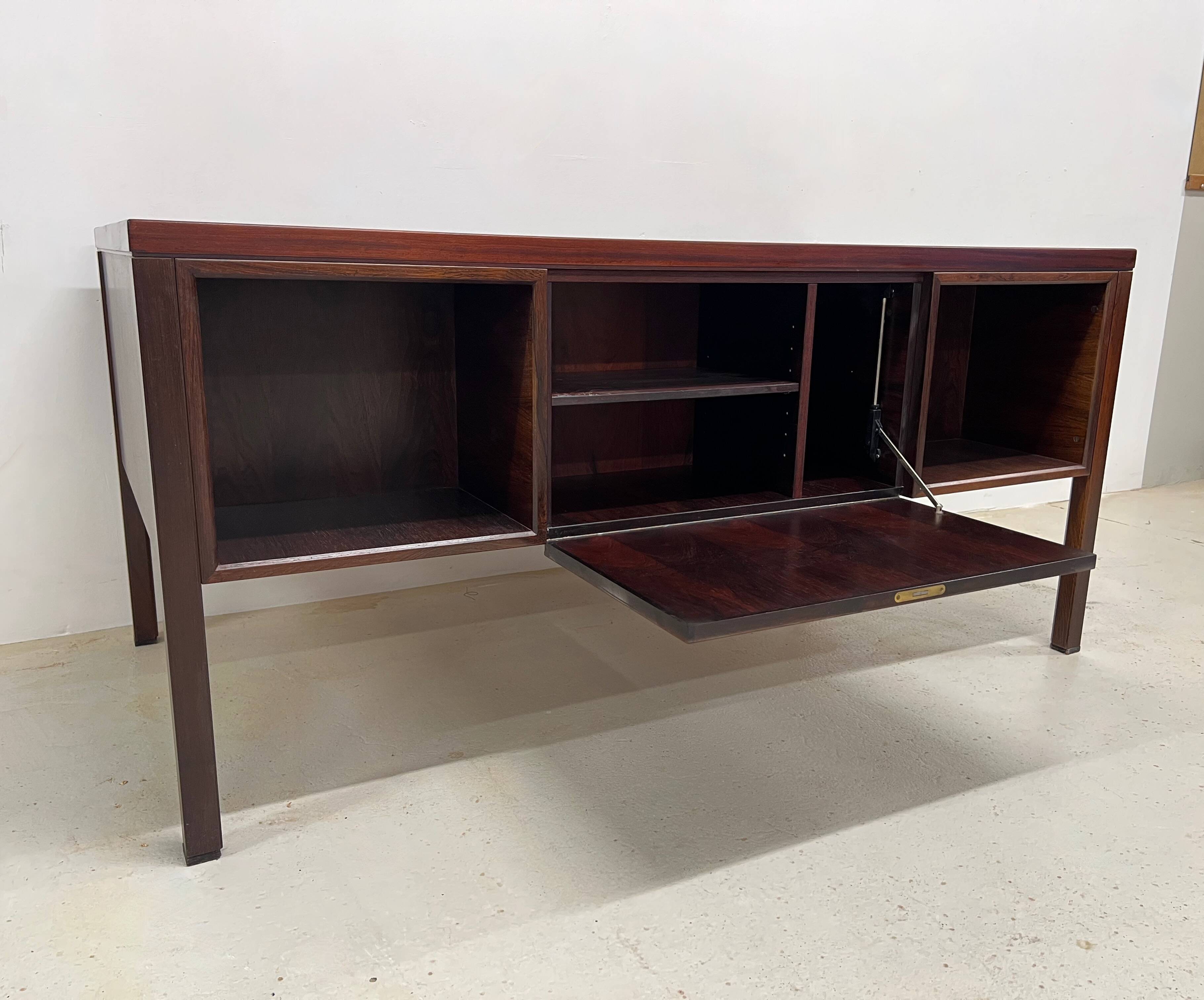 Gunni Omann Model 77 Rosewood Desk, 1960s.
