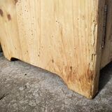 Small old tree closet