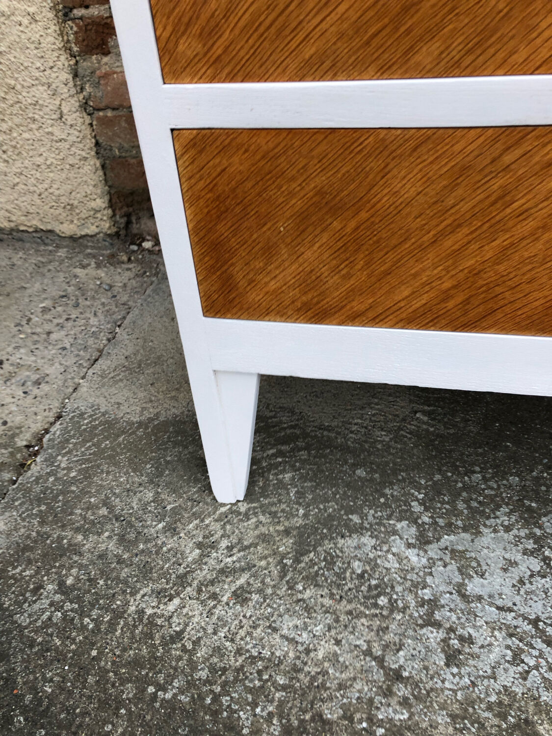 Commode vintage