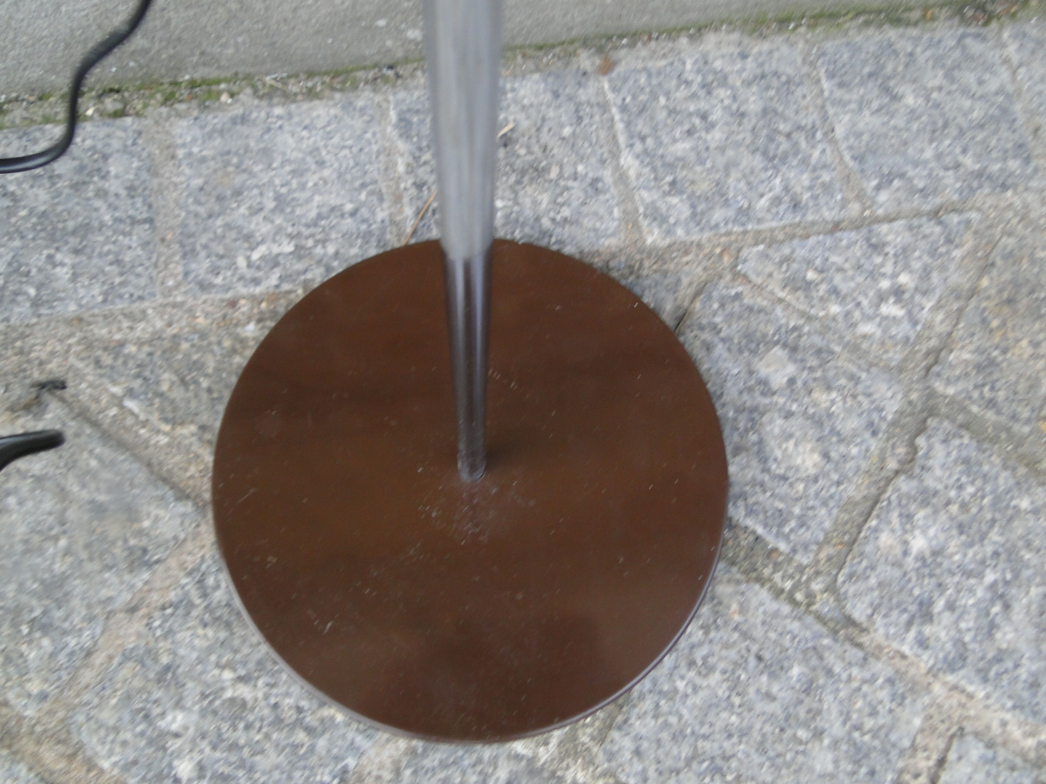 Lamppost space age brown with 2 spots