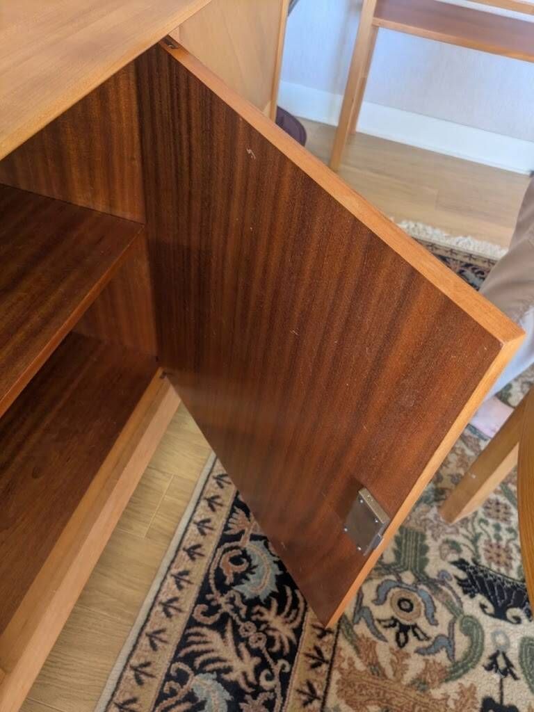 Modernist enfilade with a checkerboard pattern in light wood and mahogany marquetry,