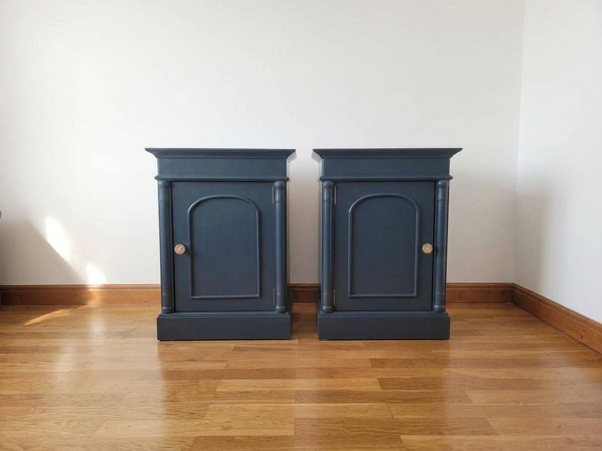 Paire de tables de nuit anciennes upcyclées