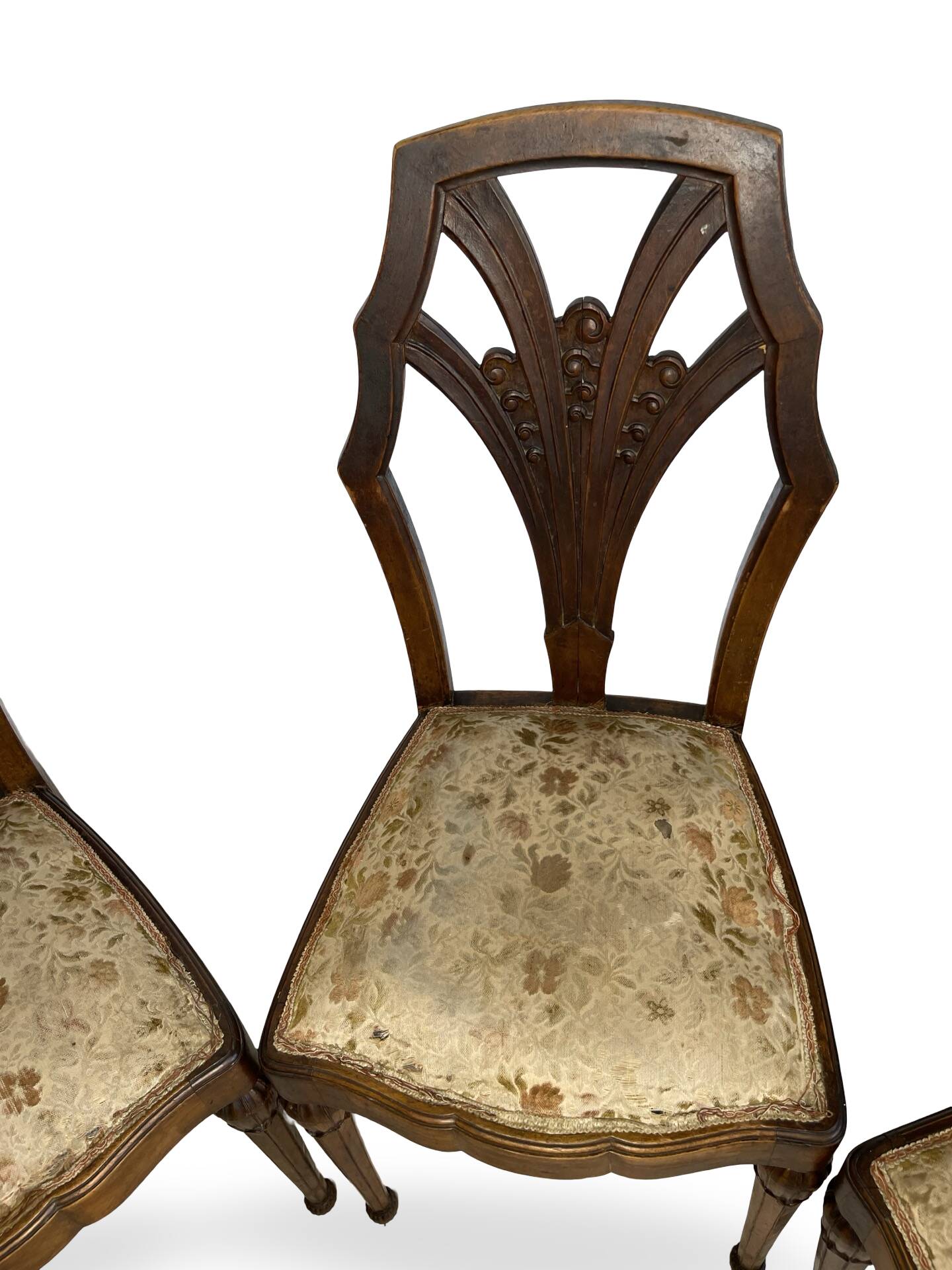 Ensemble de 6 chaises de salle à manger en noyer sculpté Art Déco, années 1920/1930
