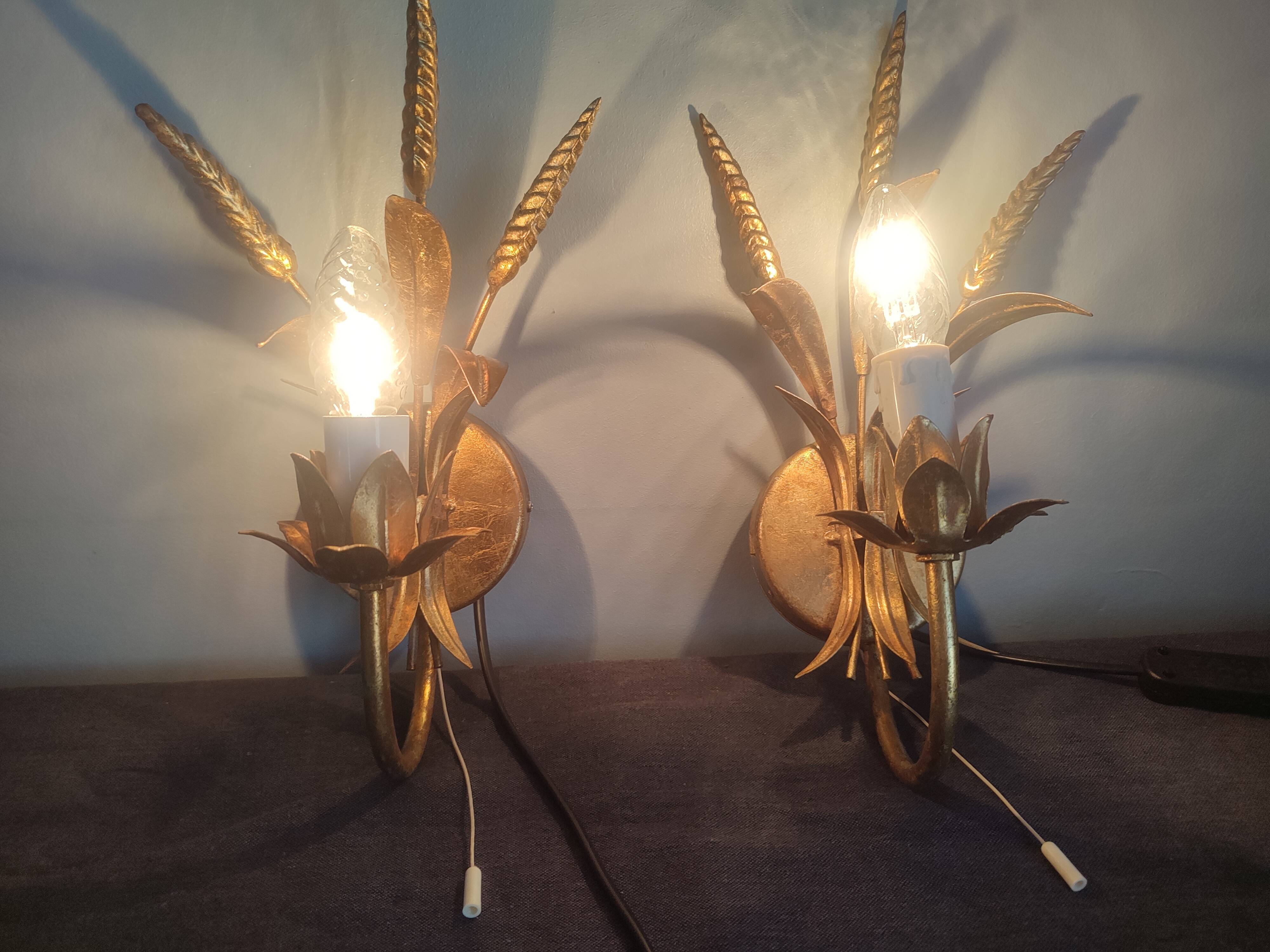 Pair of vintage Italian Hollywood Regency style sconces