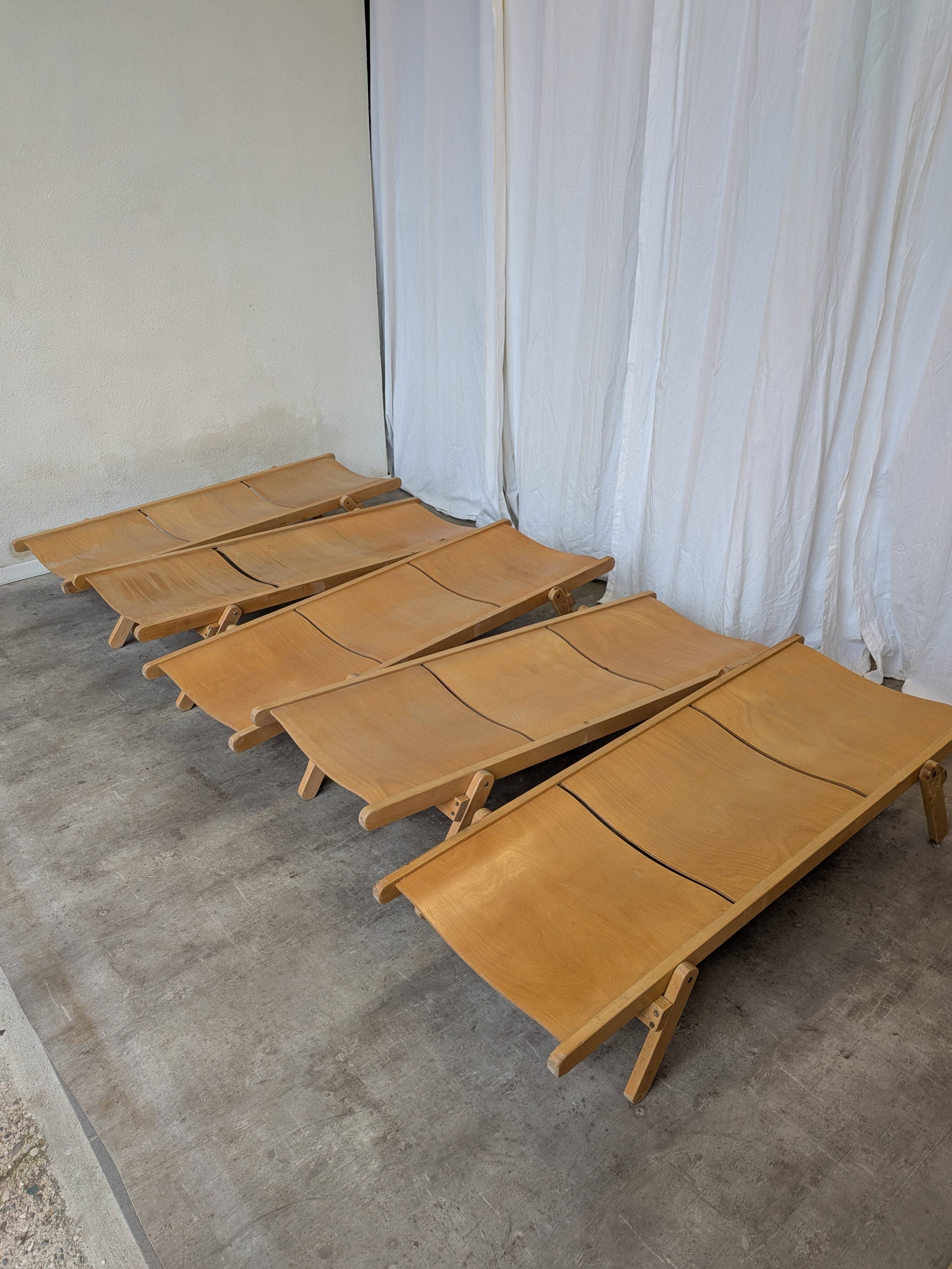 Vintage Folding Wooden Daybed /by Niko Kralj for Stol Kamnik / 1970s