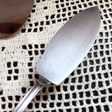 Set of two cutting shovels for cakes, tarts and sweets