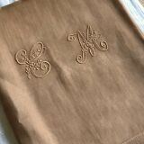 Drap ancien en pur fil de lin teinté en ecureuil