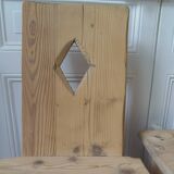 2 vintage chairs in brutalist style made of pitch pine with a waxed finish.