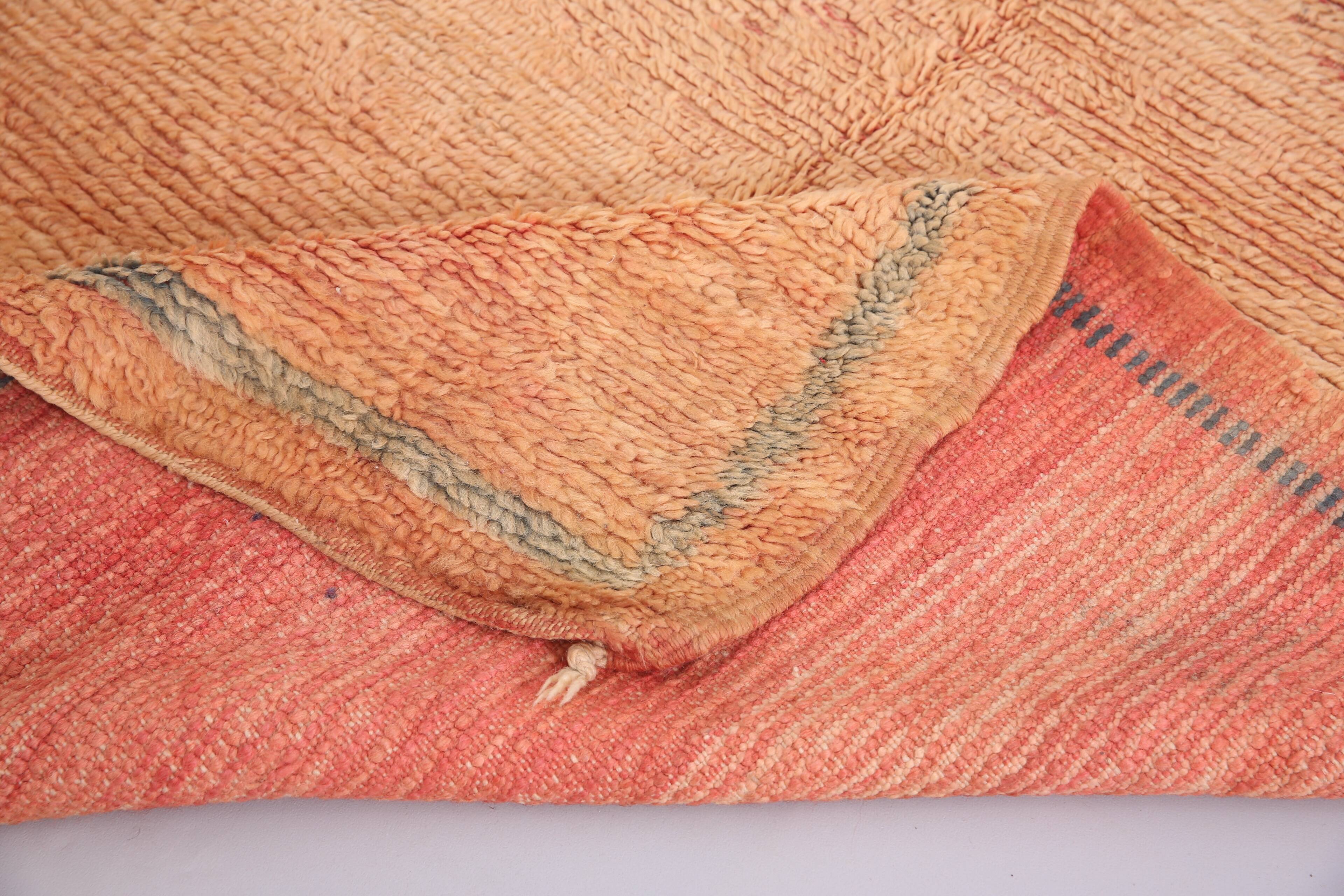 Peach Vintage Moroccan Rug 144 x 226 cm -