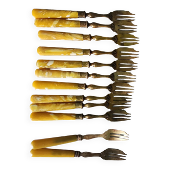 Dessert cutlery vintage 12