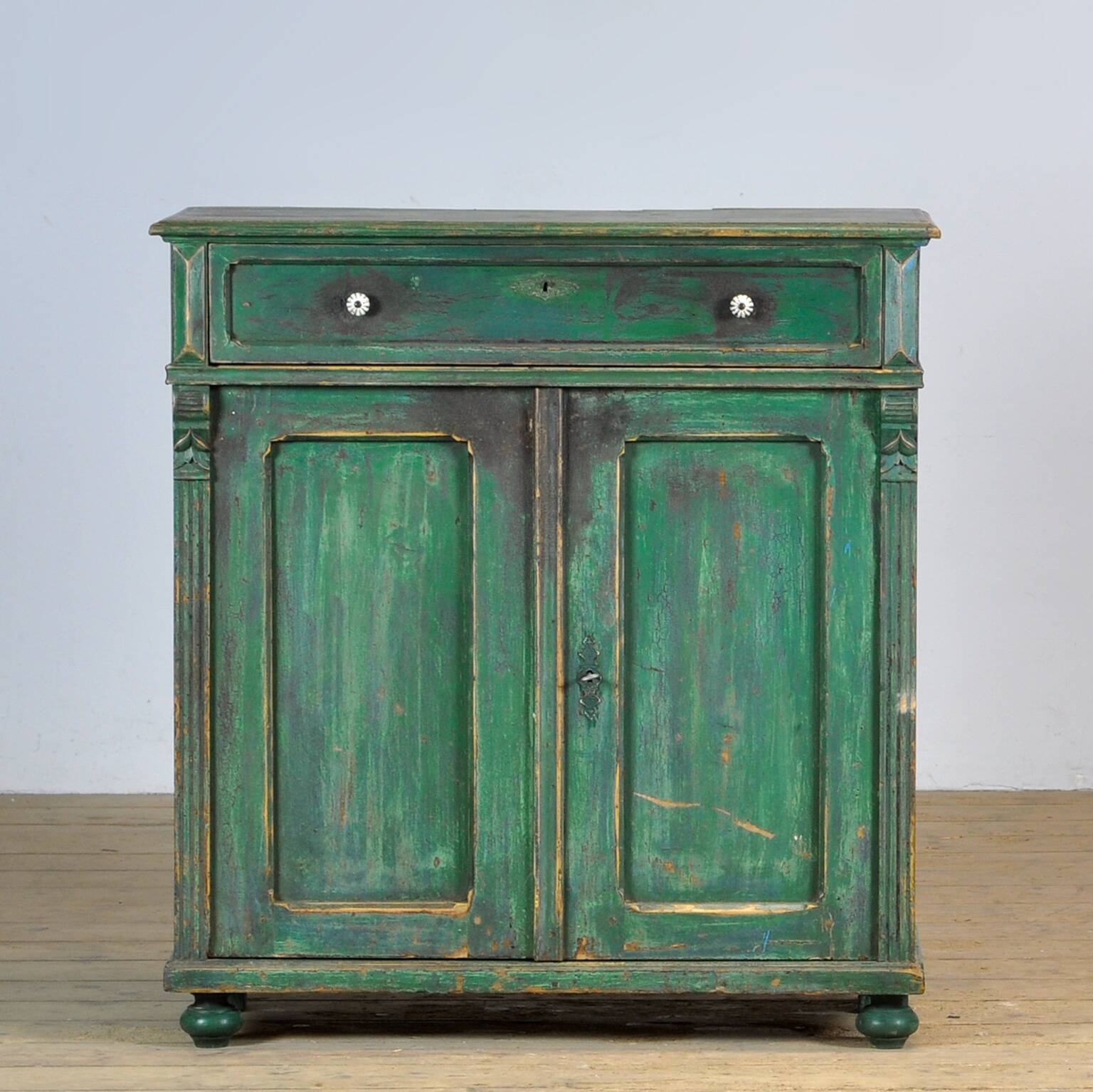 Solid pine chest of drawers, 1910s