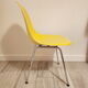 Chaises Eames DSX jaune en fibres de verre de 1975