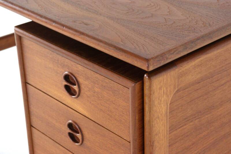 Bureau pour femme Gasvig / GV Møbler - design danois - teck - moderne du milieu du siècle