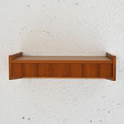 Table de chevet suspendue vintage