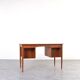 Bureau en teck danois des années 1960.