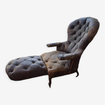 Fauteuil chesterfield avec repose pied pliable