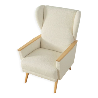 Wing-chair