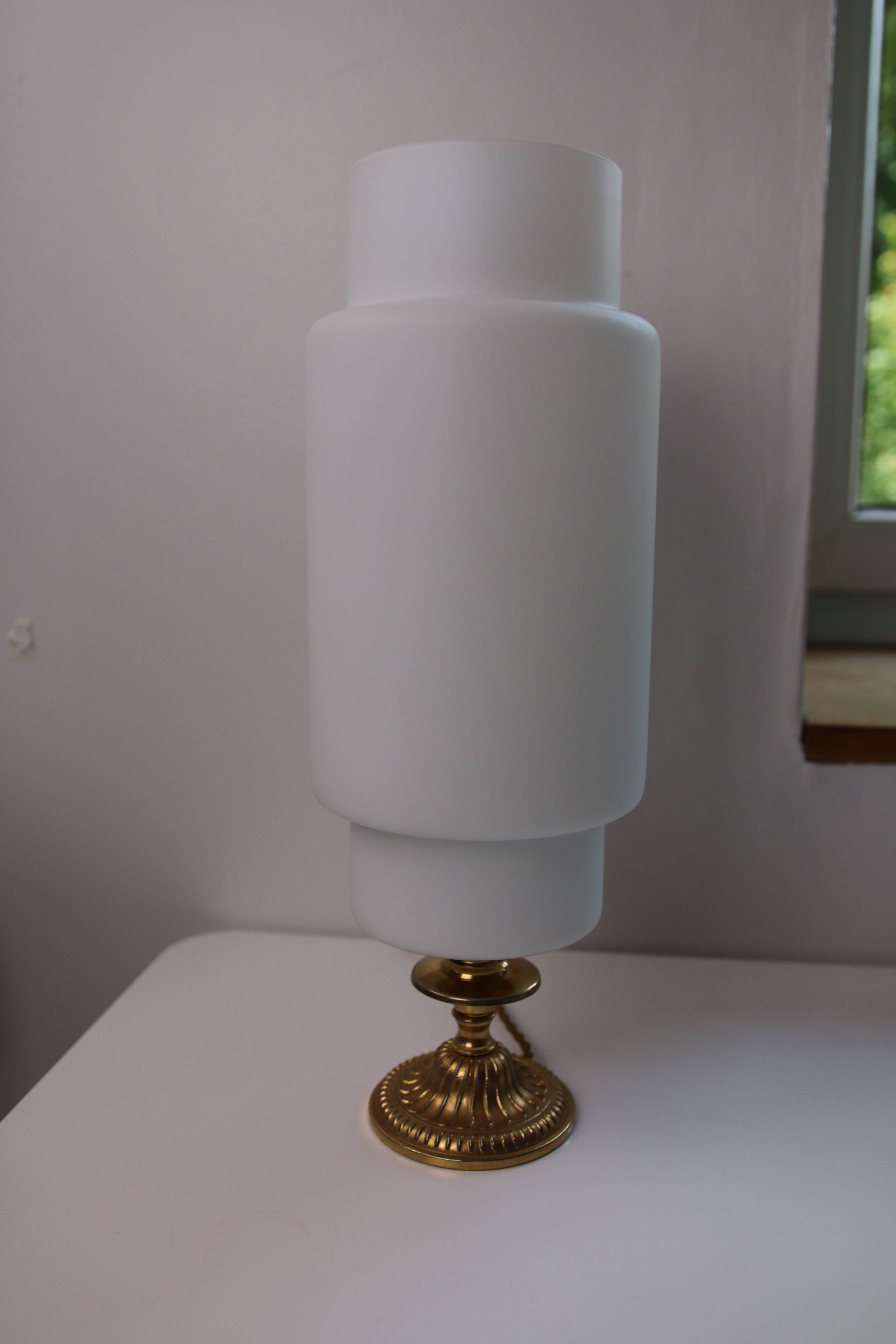 Vintage gold metal opaline lamp