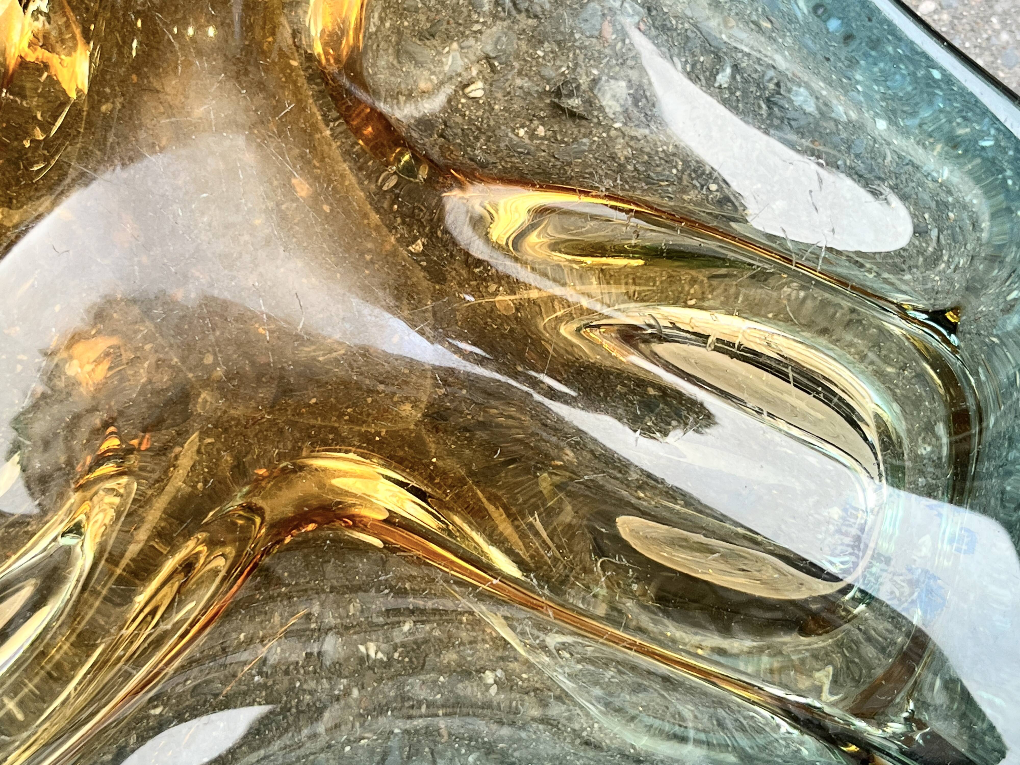 Grand vide-poche sommerso en verre bleu jaune - Murano Venise 1960