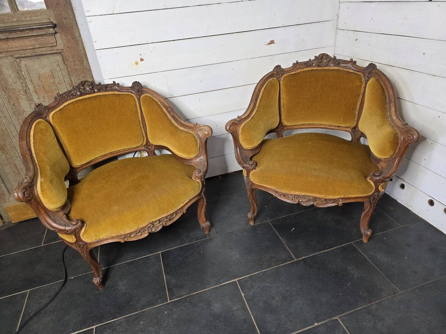 Paire de fauteuils marquise style Louis XV