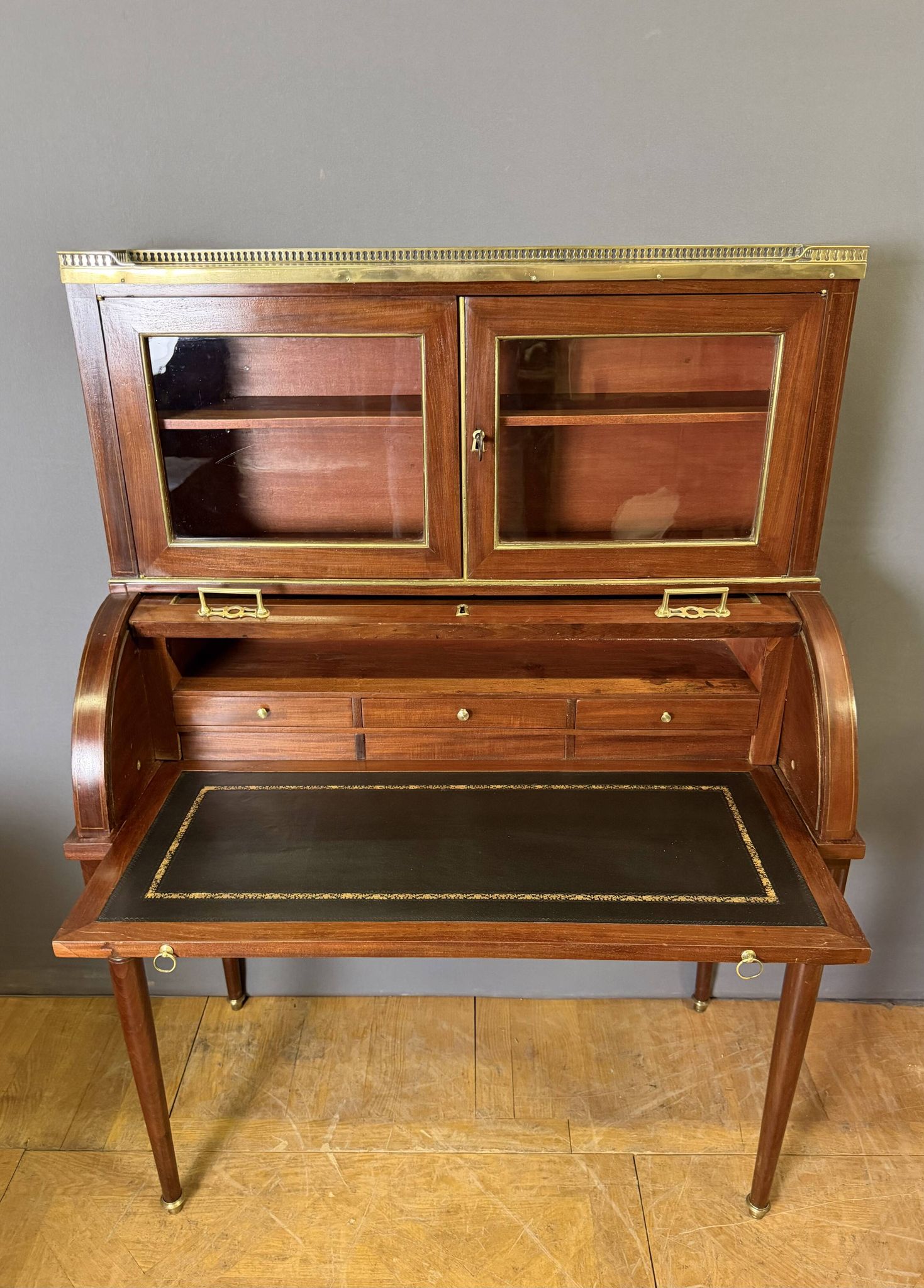 Bureau à Cylindre en Acajou époque Directoire