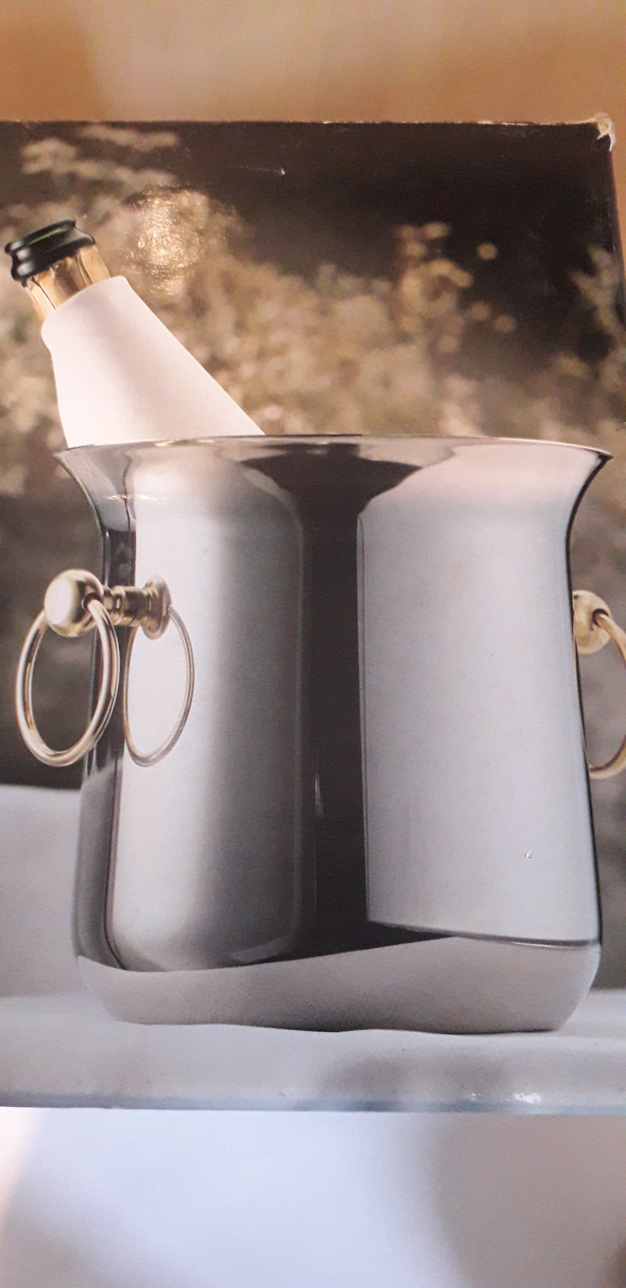 Stainless steel champagne bucket