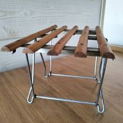 Tabouret pliant en bois