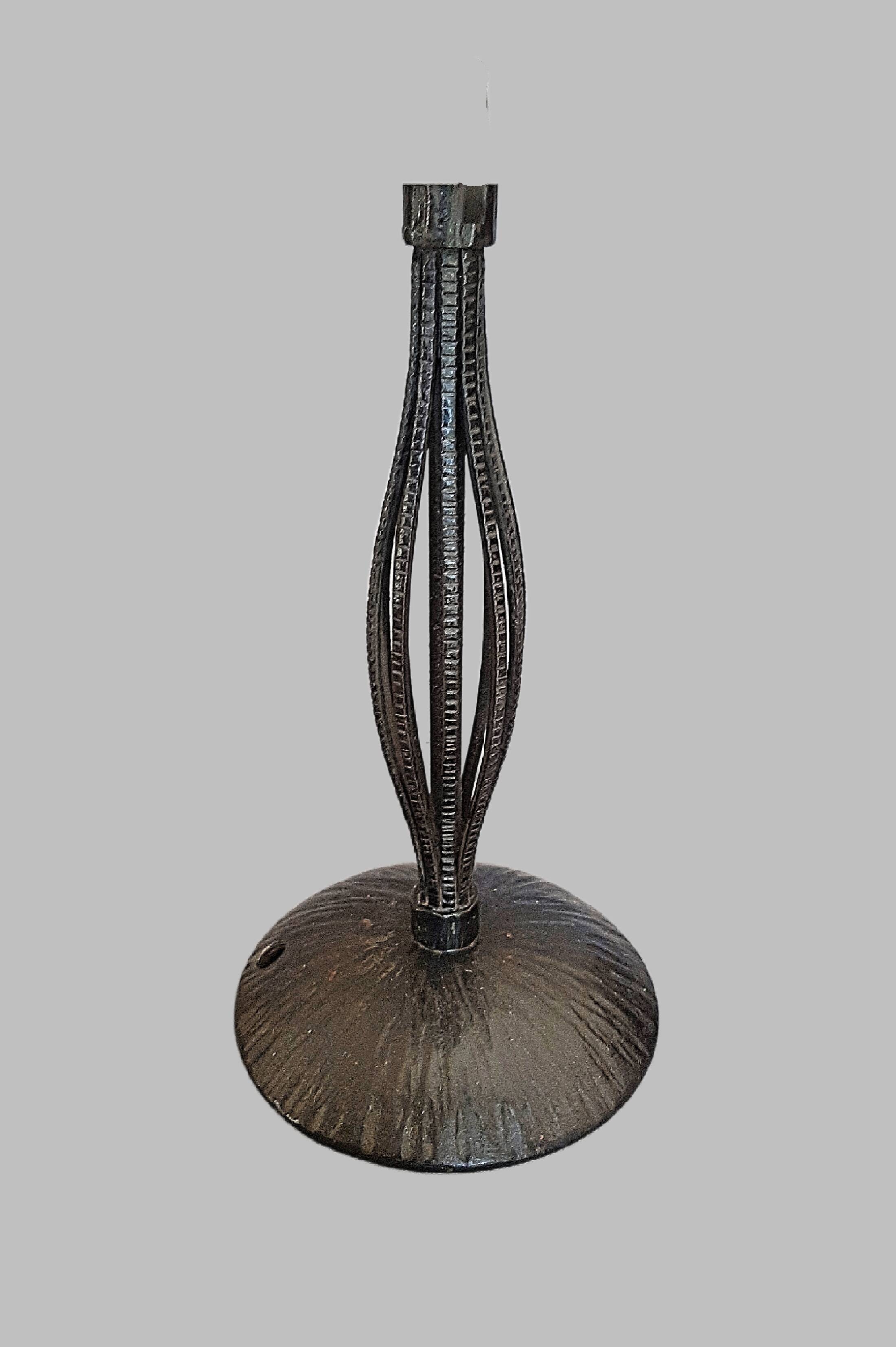 Art deco lamp f. hubens / h. fournet / le fer forgé lyon