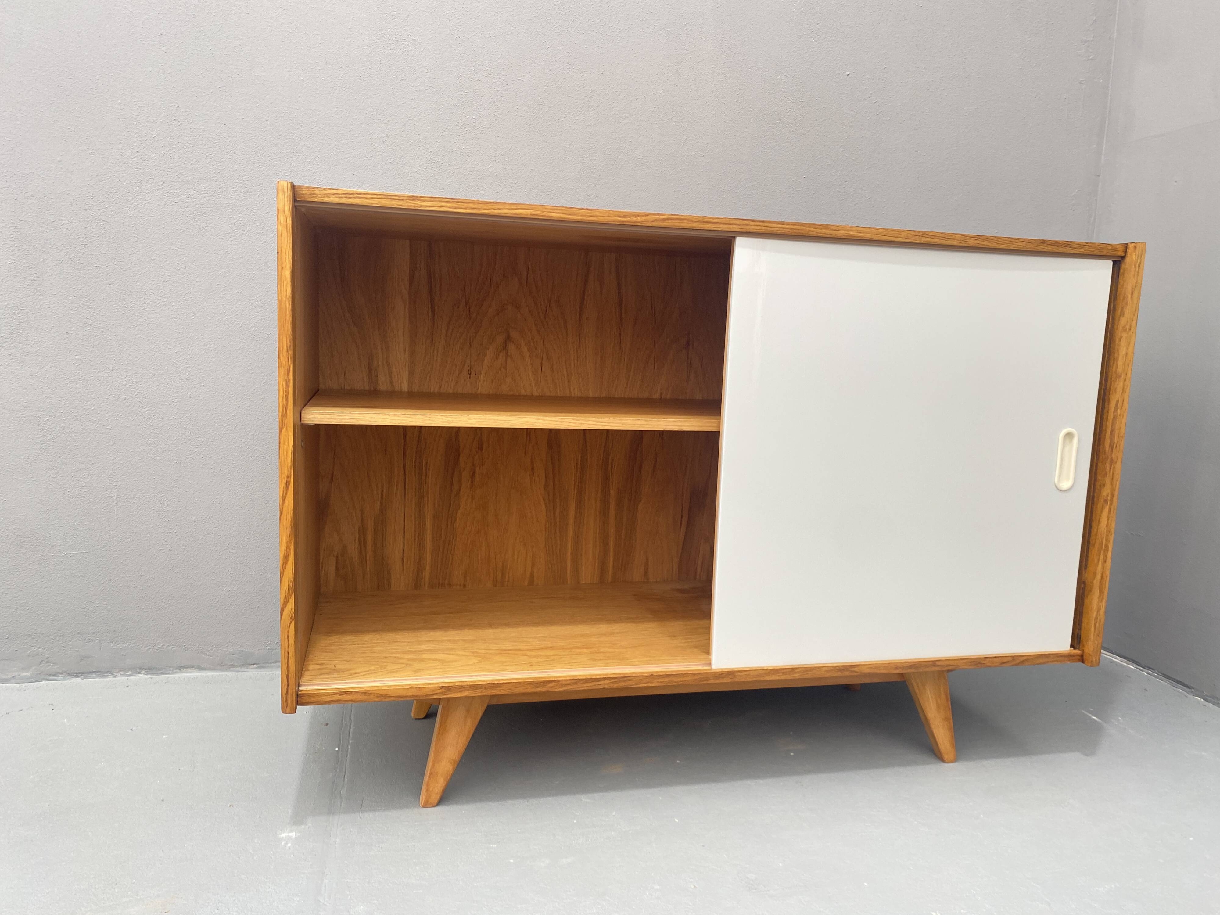 Mid century sideboard U-452 by Jiří Jiroutek, 1960´s, Czechoslovakia