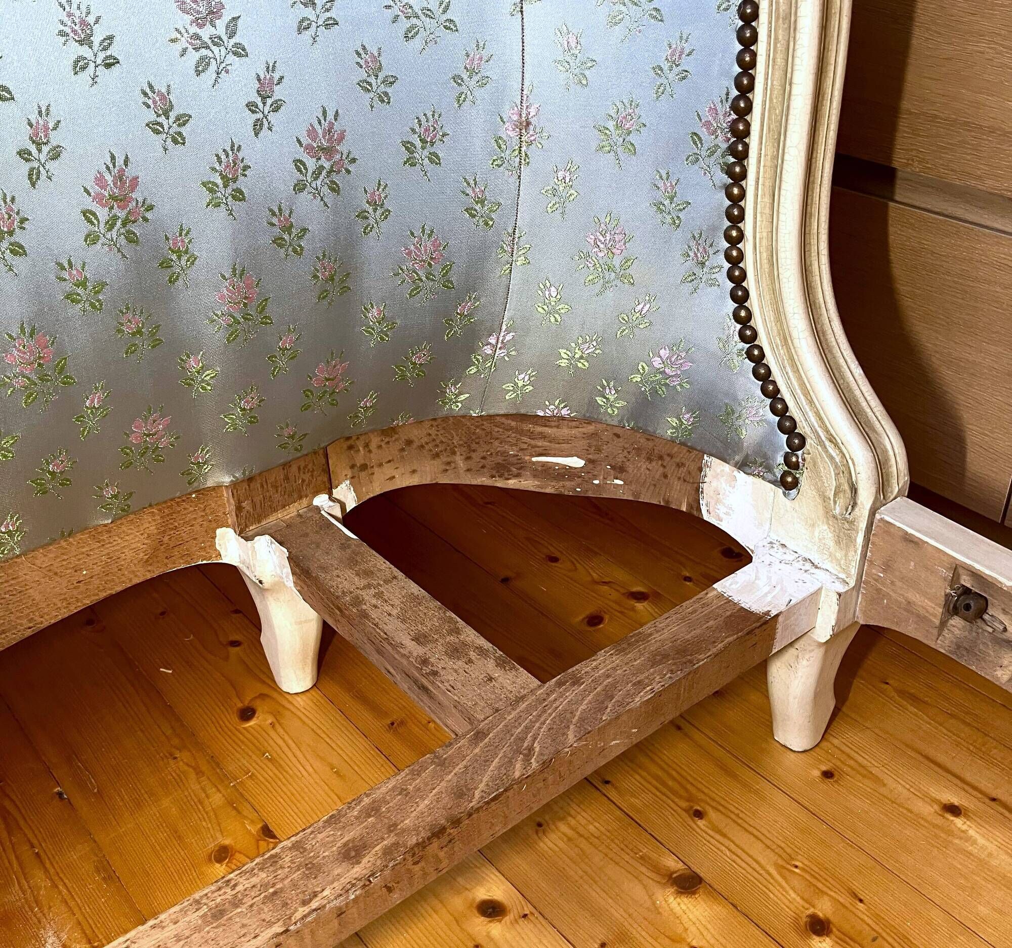Louis XV style basket bed, embroidered satin, “cracked ivory” finish wood, 1950s