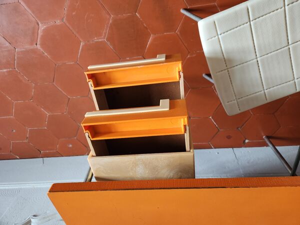 Bureau enfant années 70