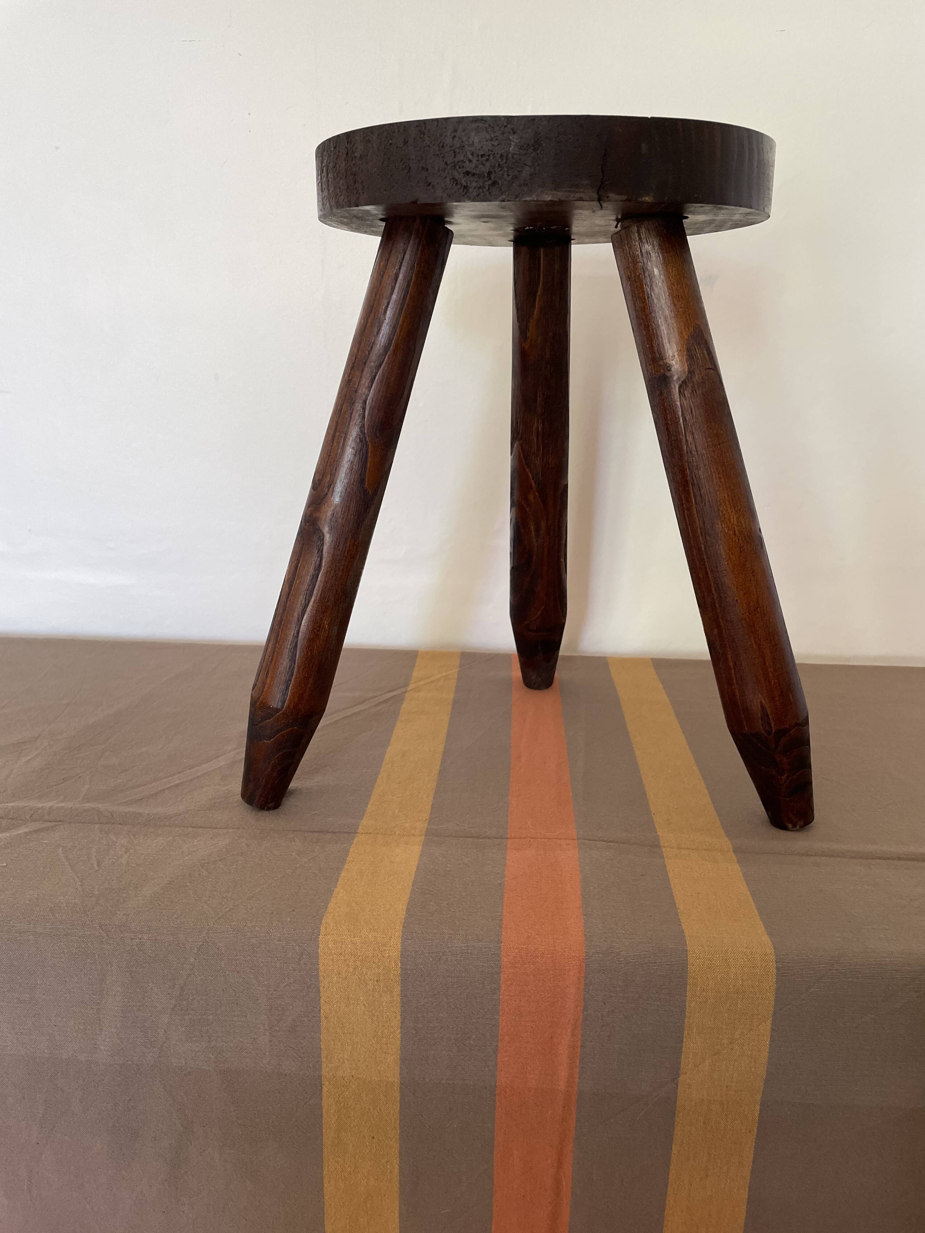 Tripod stool