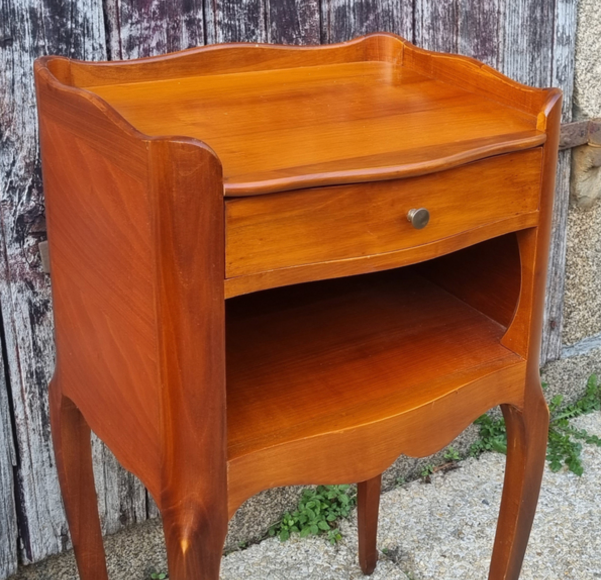 Pair of vintage Louis XV style bedside tables, wood