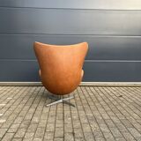 Original Fritz Hansen Egg chair from 1983 in perfect condition, new!! Rustic Cognac Camel Leather