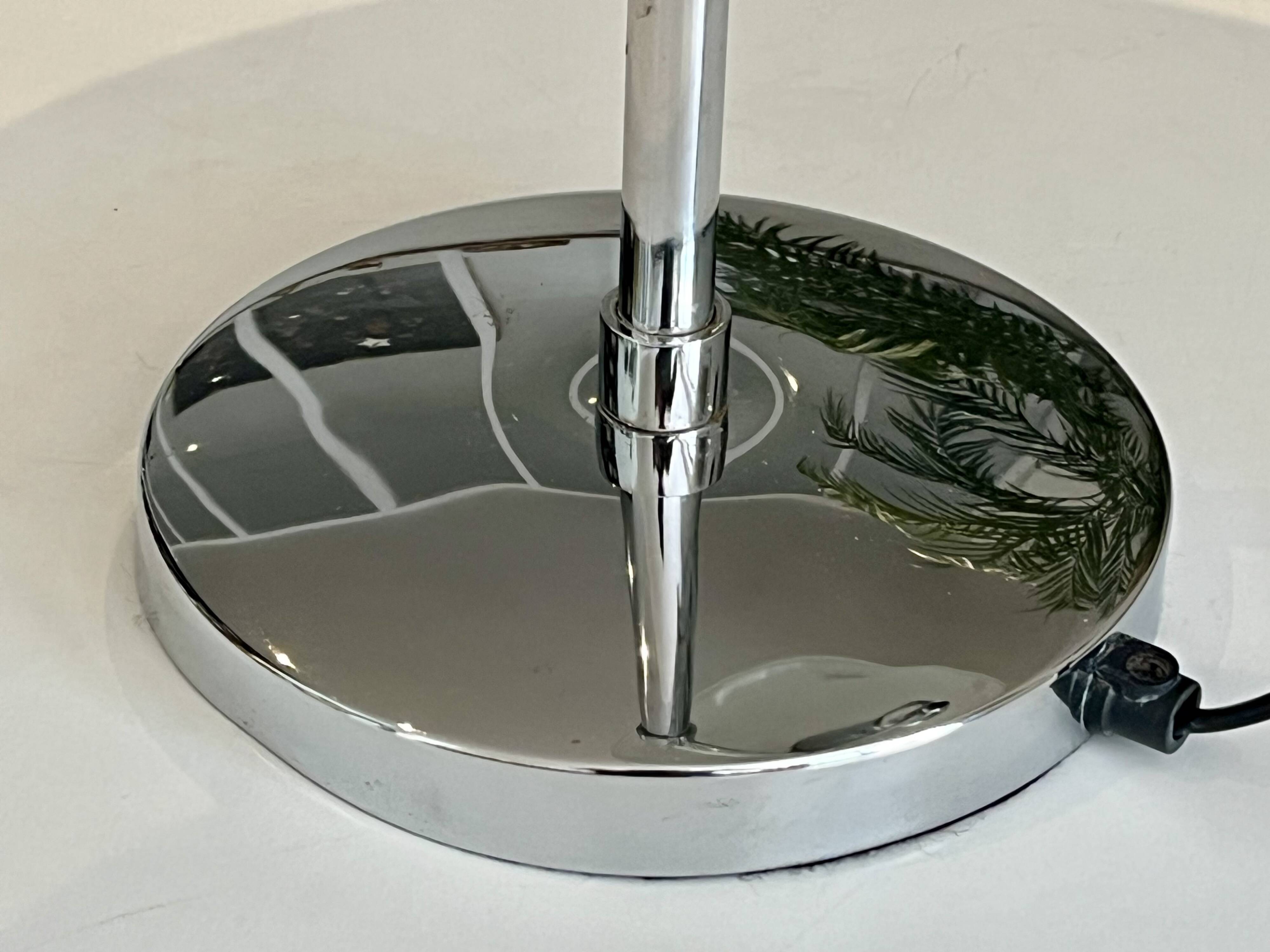 Articulated ocean liner lamp - vintage