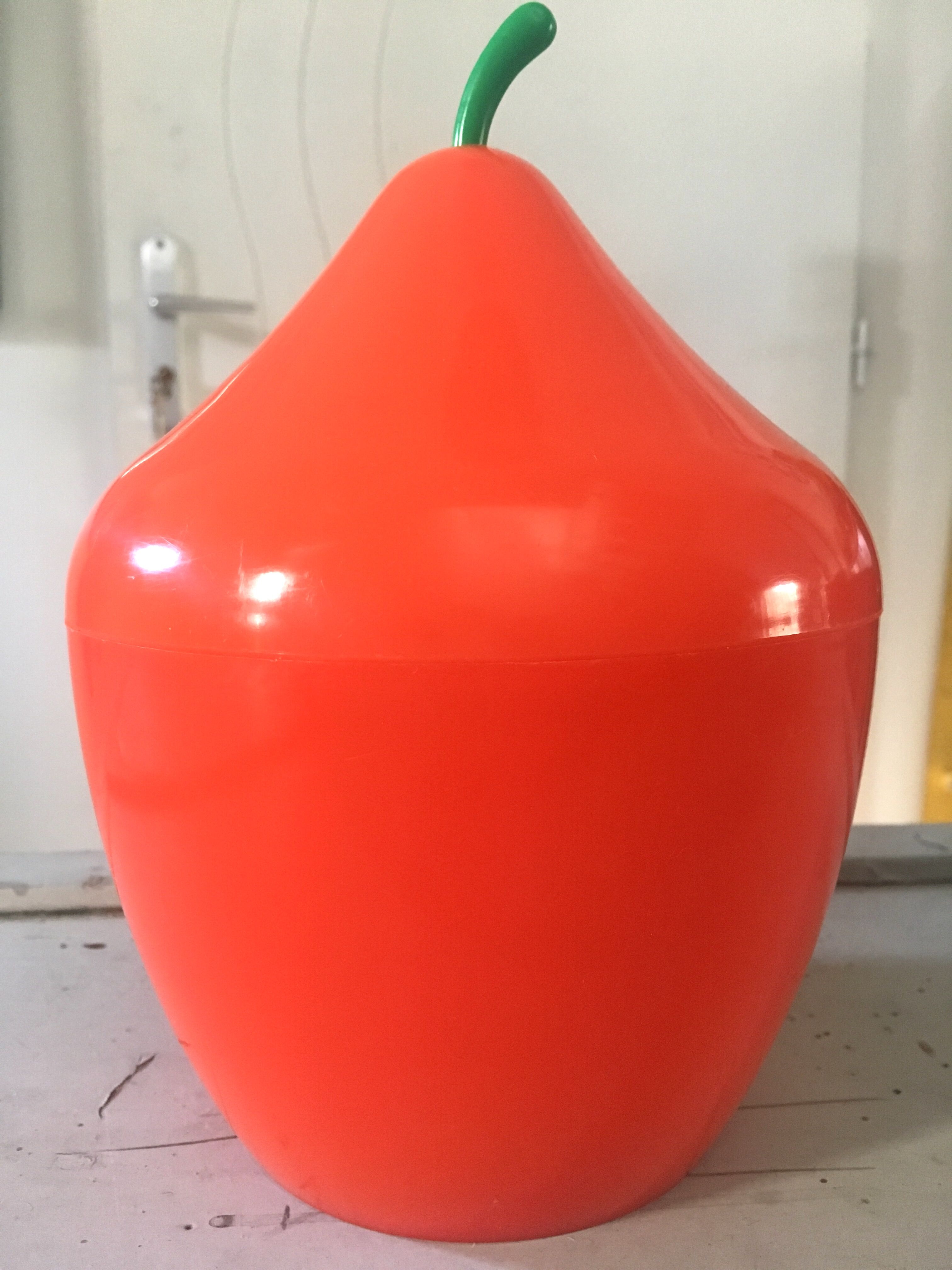 Orange pear ice bucket