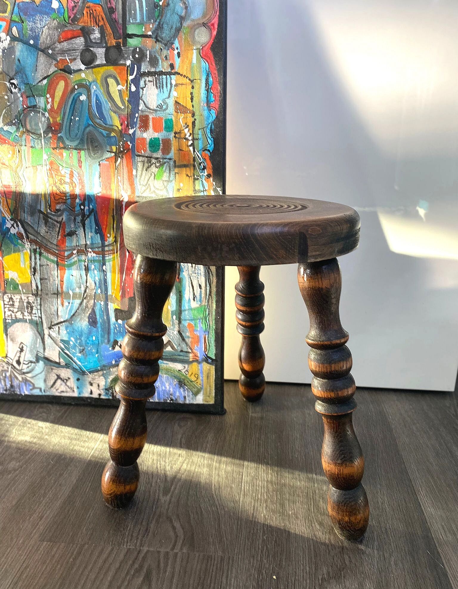 Tripod stool