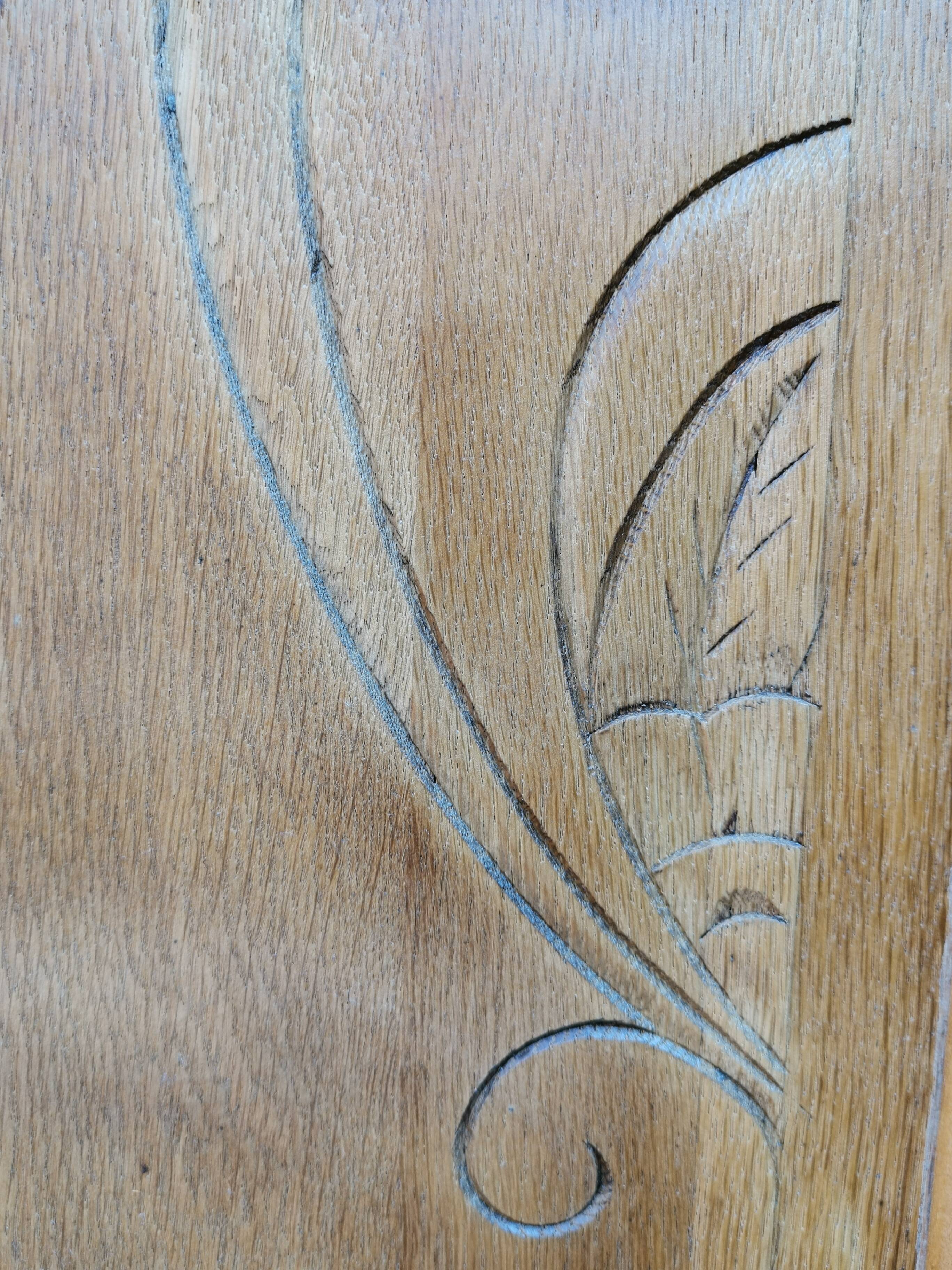 Parisian floral pattern buffet