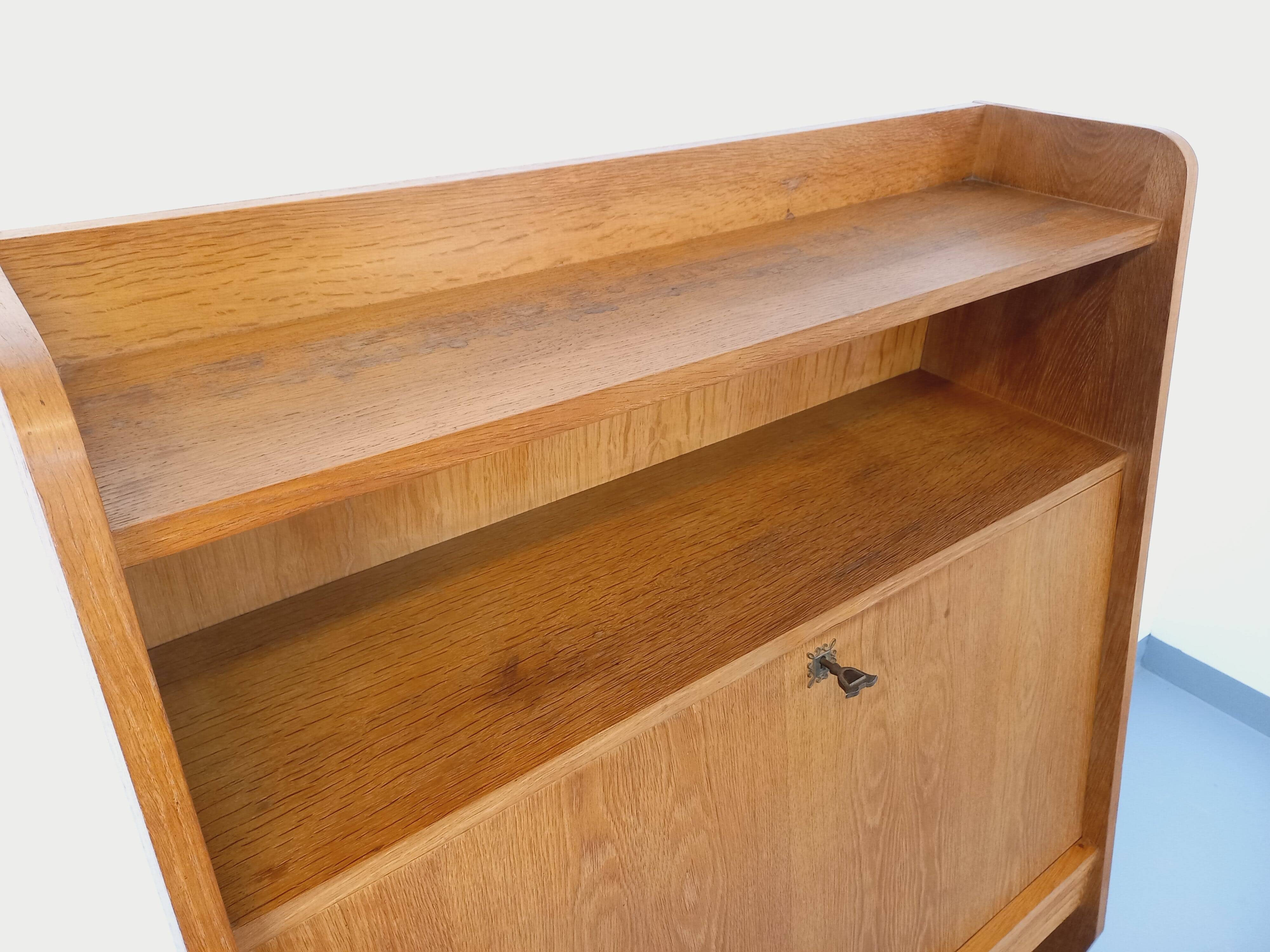 Meuble secrétaire bibliothèque de rangement vintage en bois de chêne