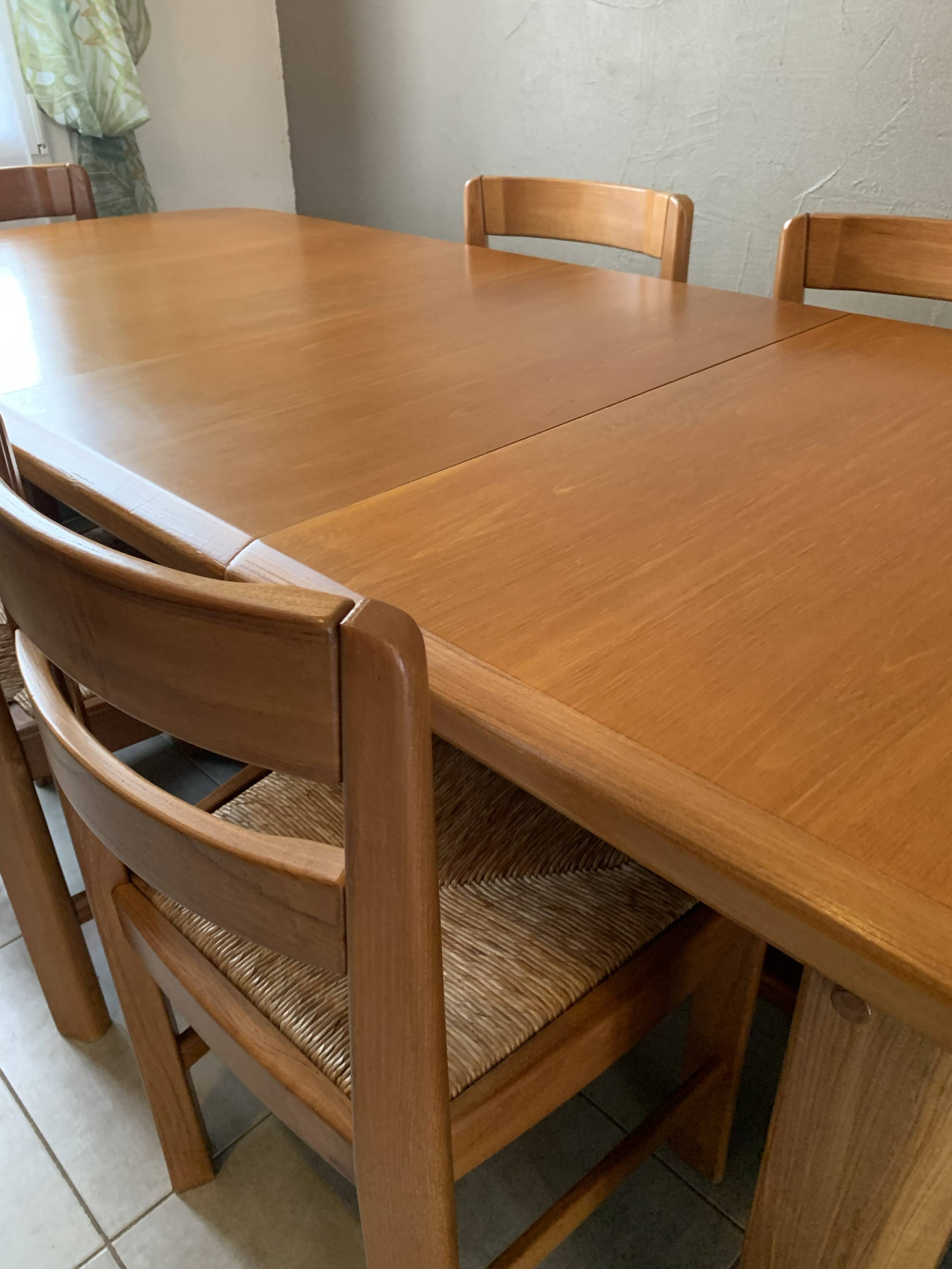 Regain House Elm Dining Room Set