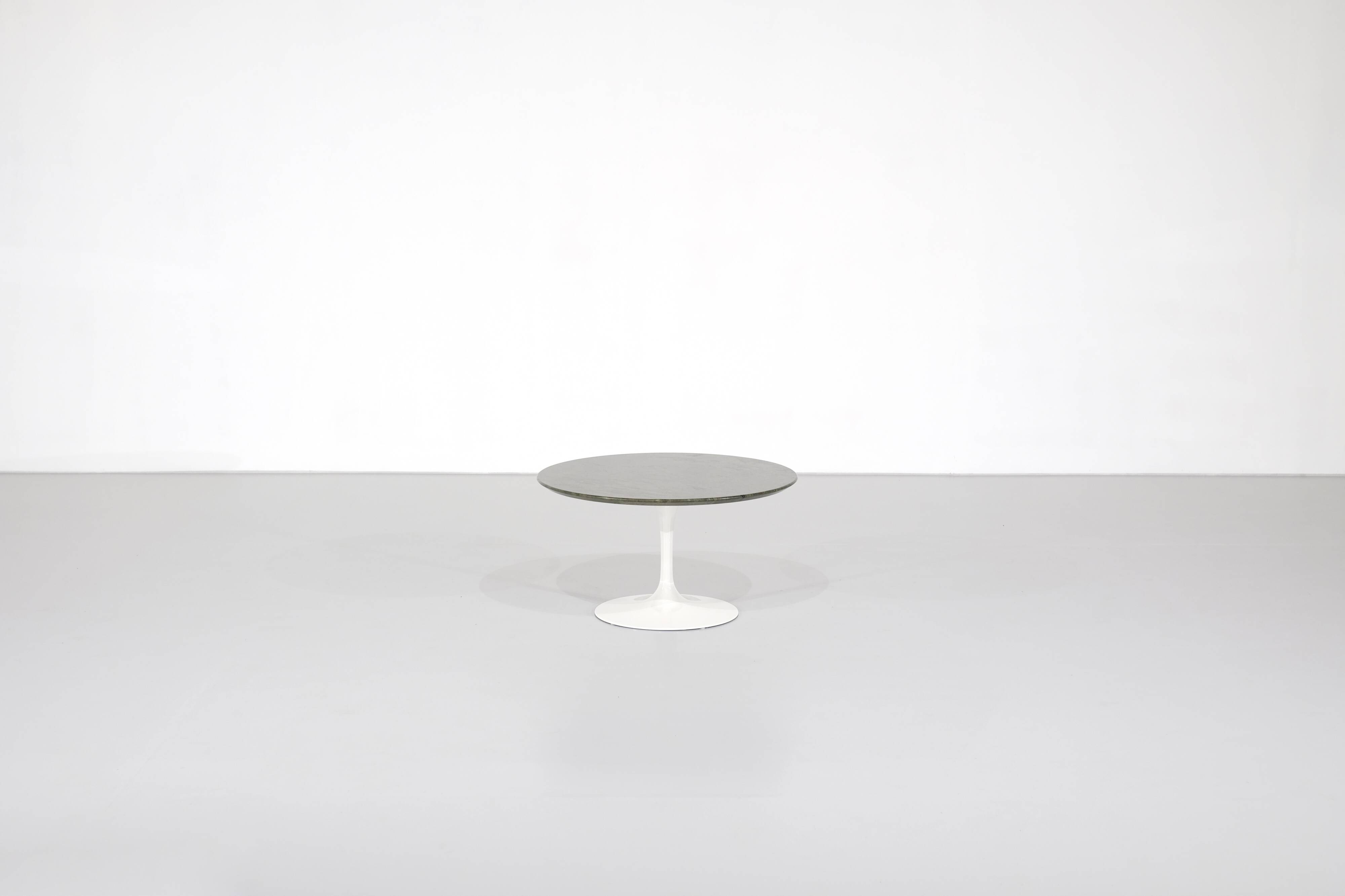 "Tulip" marble coffee table by Eero Saarinen for Knoll, USA.