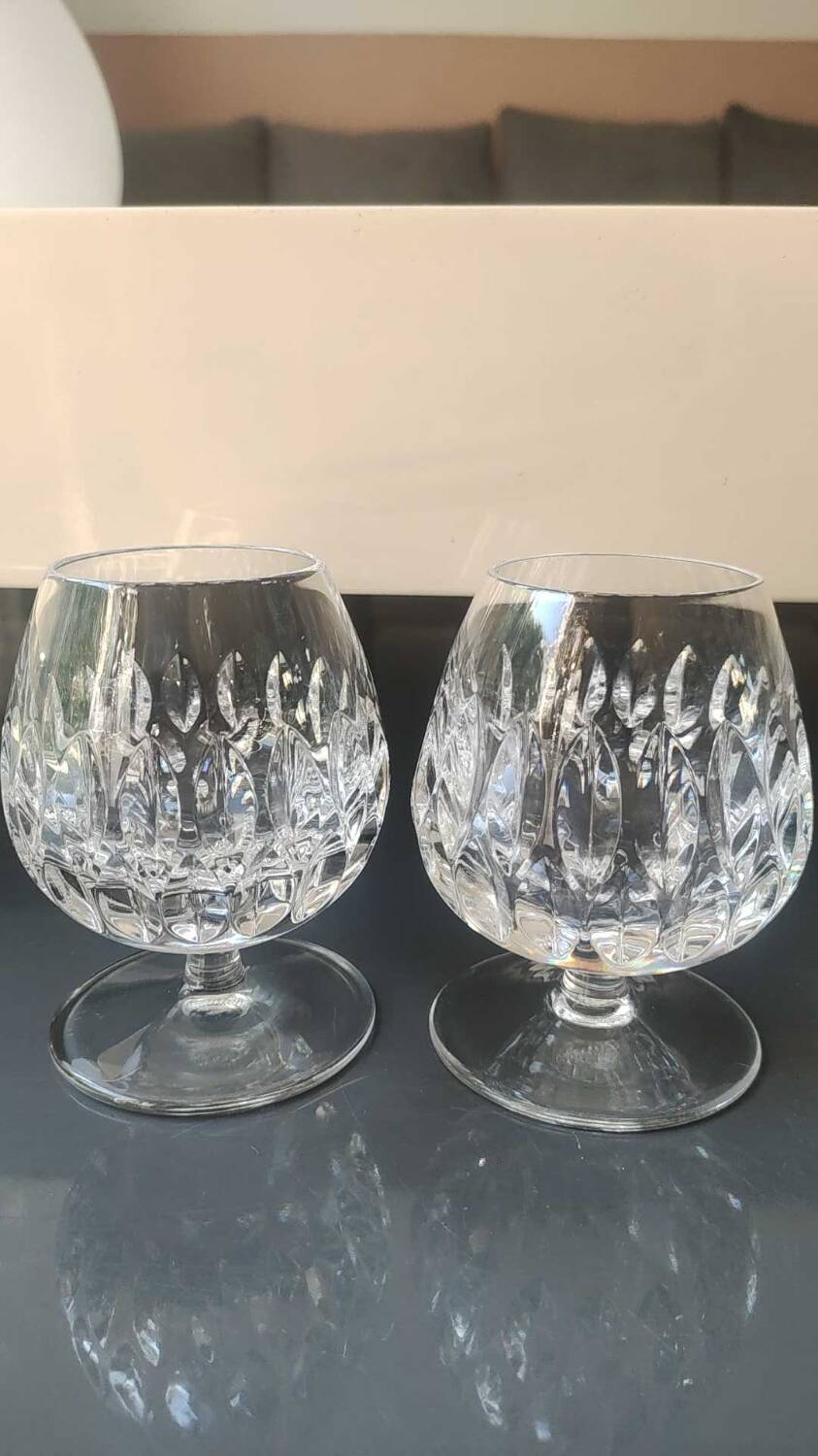 Lot 6 x High quality cut crystal Cognac glasses. Gorham/Althéa model. Double-row scale design