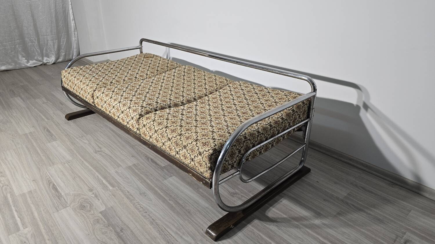 Bauhaus Chrome Sofa by Robert Slezak for Slezak Factories, 1930s