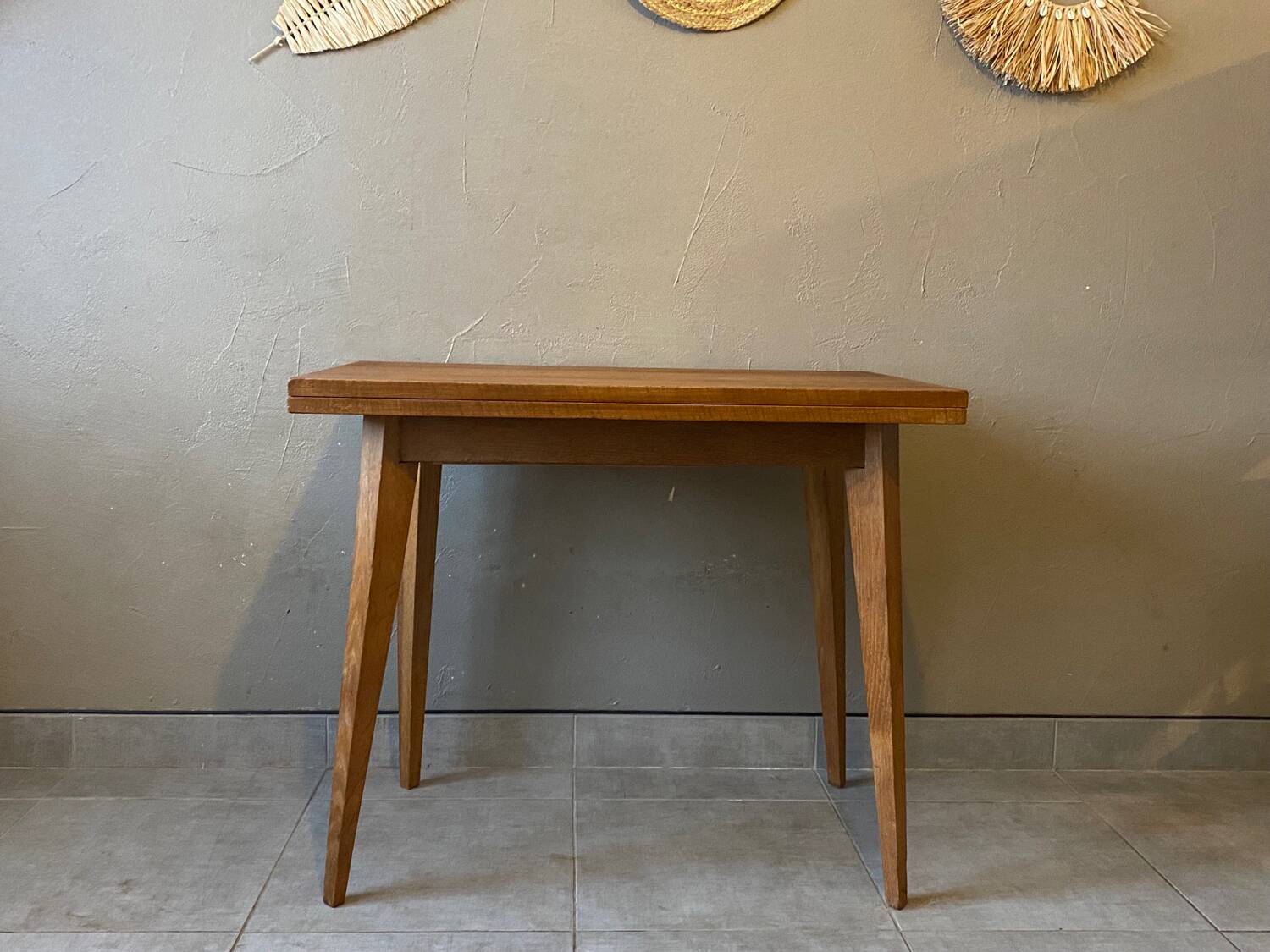 Vintage wooden portfolio table