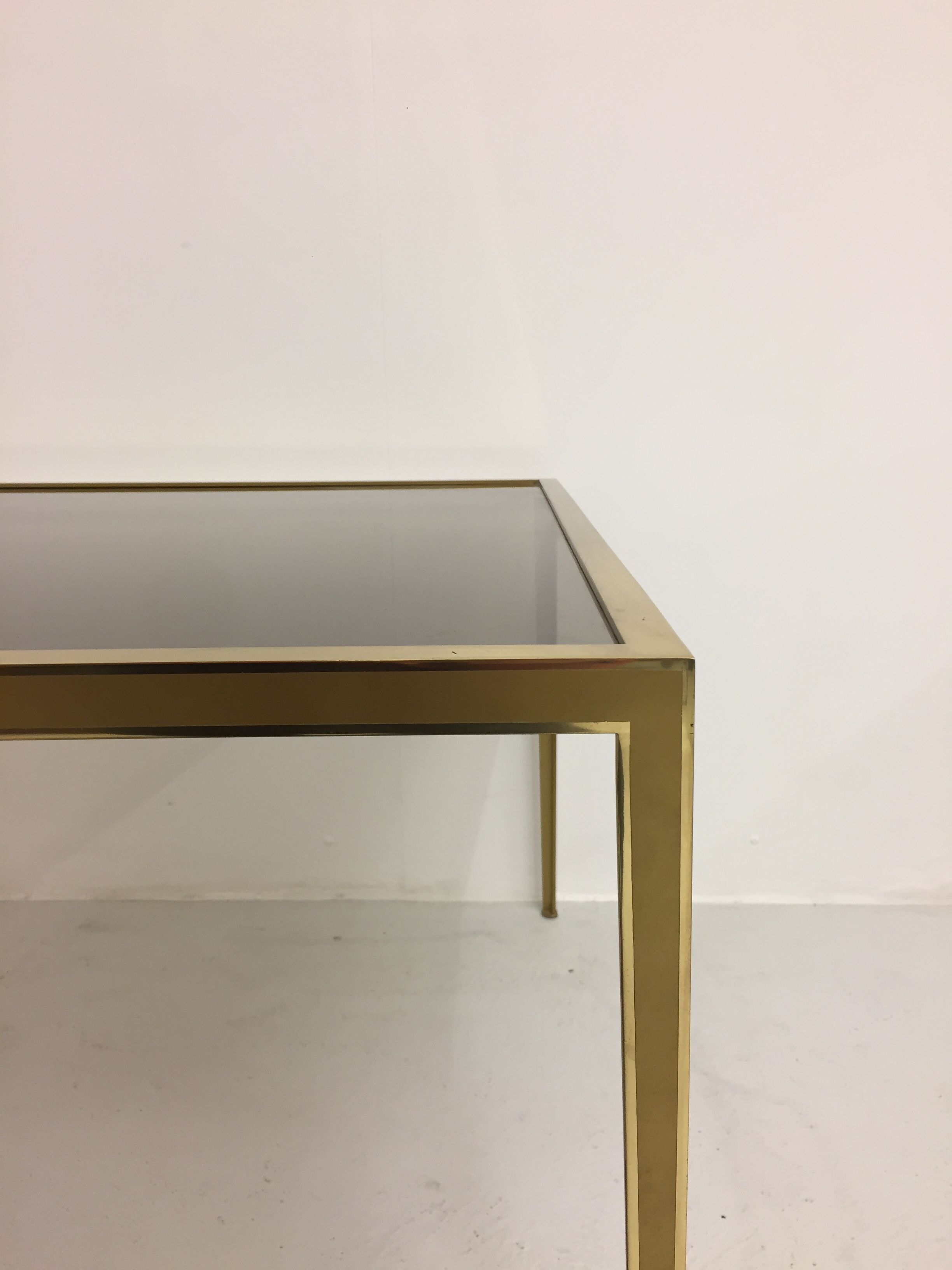 Table basse en laiton de Deutsche Werkstätten