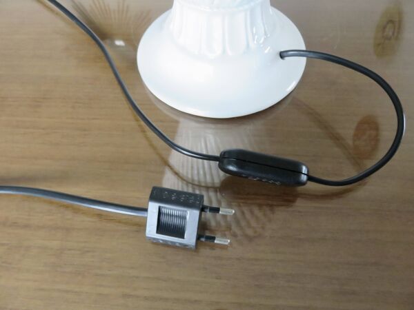 Imposante lampe italienne en céramique blanche tressée, années 70