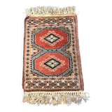 Handmade Pakistani rug
