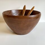 Scandinavian salad bowl in solid teak and cutlery
