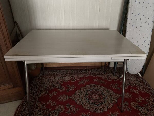 Table en formica